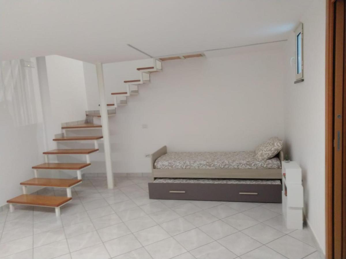 לינה וארוחת בוקר ויקו אקוונסה Amaa Casa מראה חיצוני תמונה