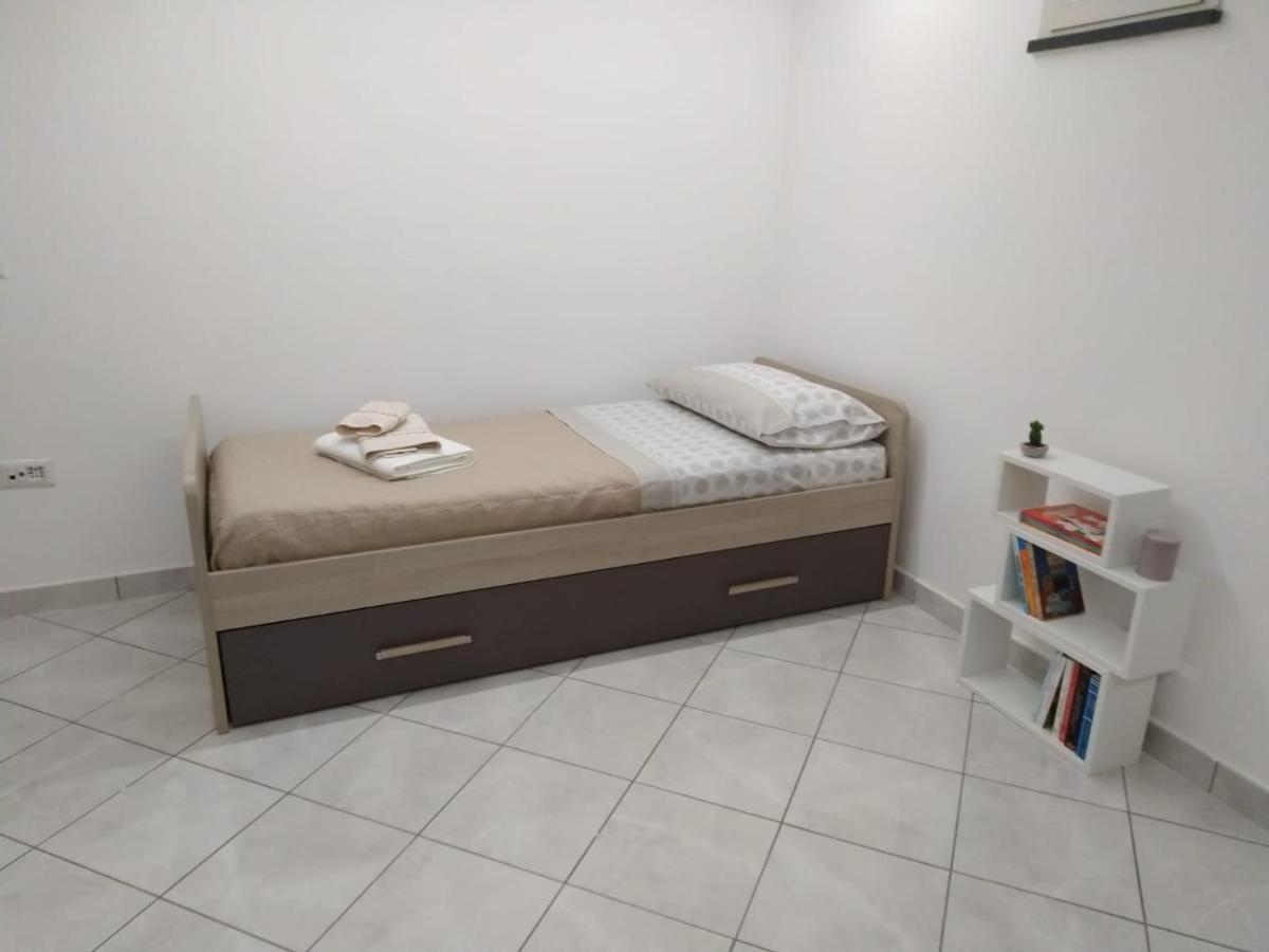לינה וארוחת בוקר ויקו אקוונסה Amaa Casa מראה חיצוני תמונה